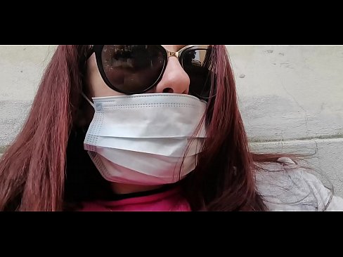❤️ Nicoletta hefnir sín á nágranna sínum og pissar í bílskúrinn hans (sérstök Covid19 ítalsk sóttkví) ❤❌ Klám á klám is.porno-filmy.ru ❤