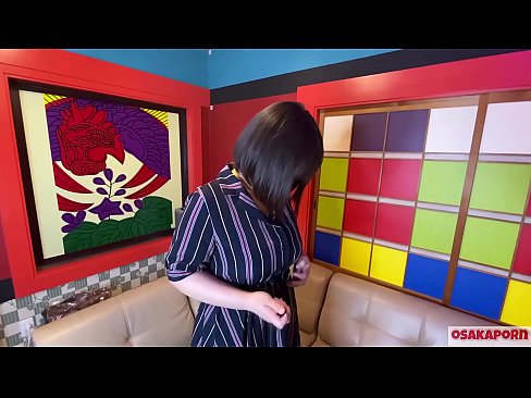 ❤️ Japönsk sæta með stór brjóst fróar sér með kynlífsleikföngum og fær fullnægingu. Hún talar í viðtali um helvítis reynslu sína. Risastór brjóst og loðin kisa stynja hátt. Osakaporn ❤❌ Klám á klám is.porno-filmy.ru ❤